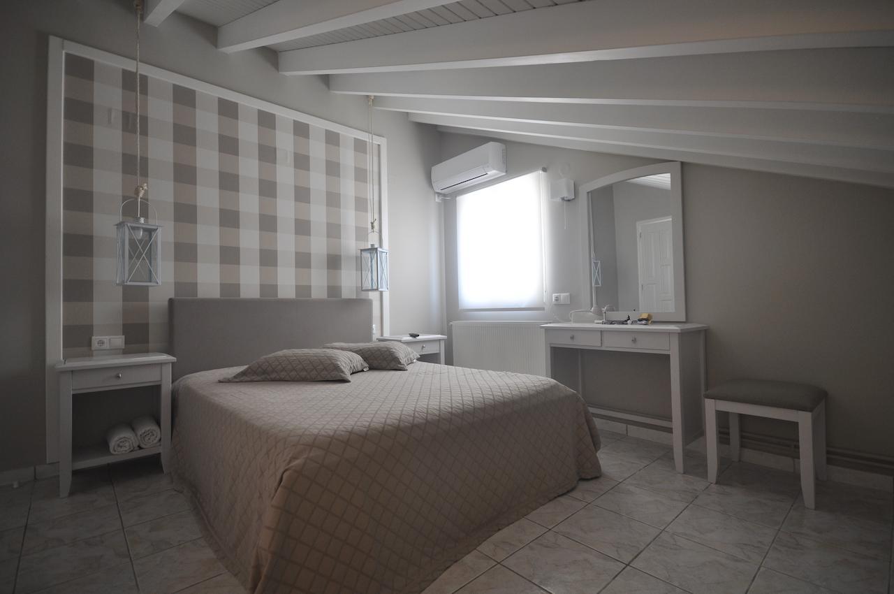 Ariadnes Holiday Accommodation Apidias Lakos 部屋 写真